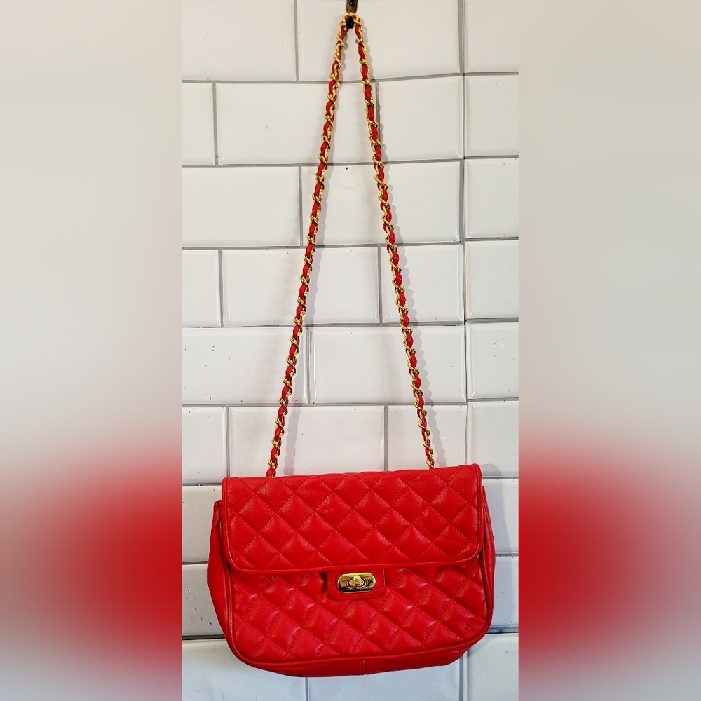 Borelli Vintage Red Leather Quilted Shoulder Purse Gold Hardware Sliding Adjusta